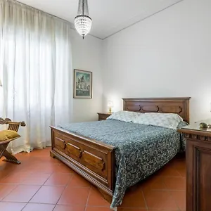  Appartamento Casa Adriana Elegante E Luminosa