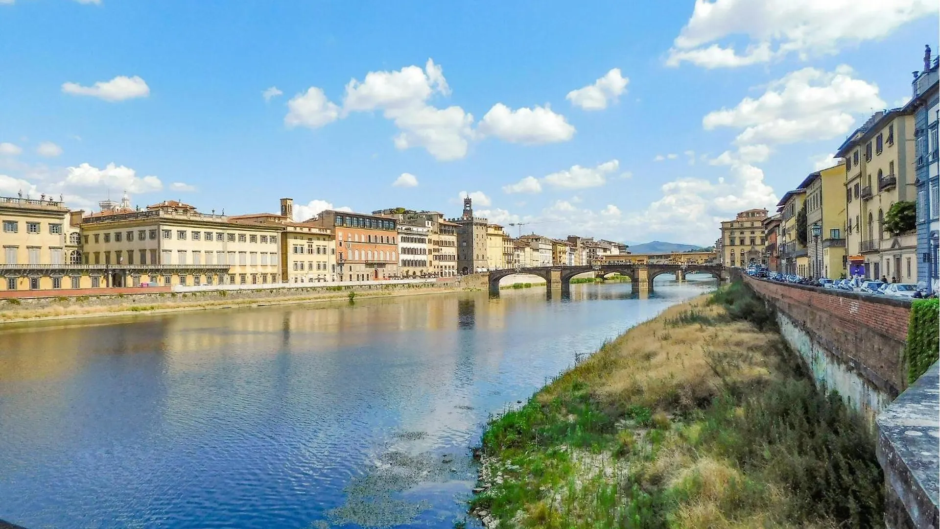 3 Bedroom Cozy Apartment In Scandicci 0*,  Italia
